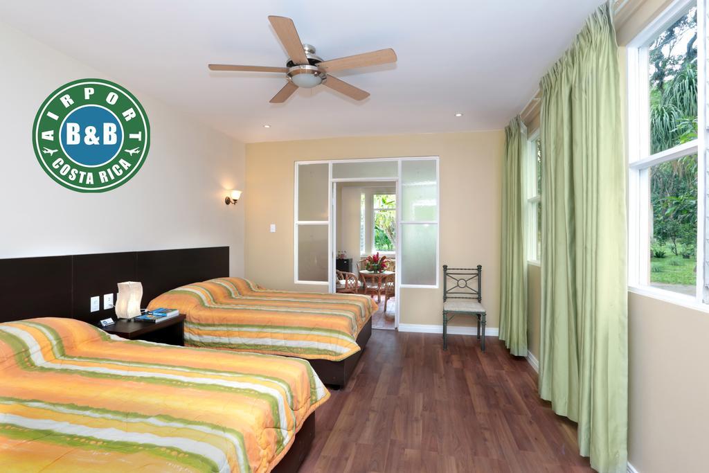 Airport Costa Rica B&B Rio Segundo Номер фото