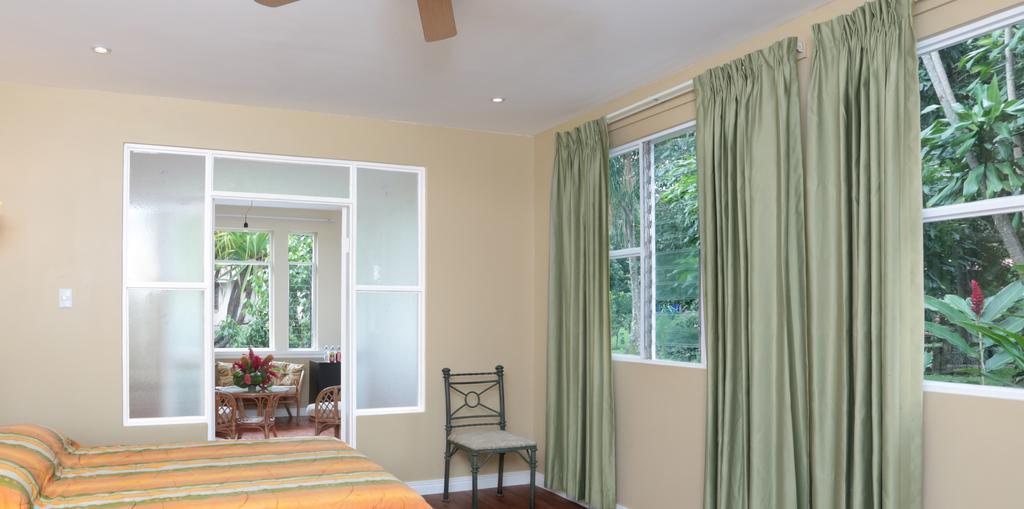 Airport Costa Rica B&B Rio Segundo Екстер'єр фото